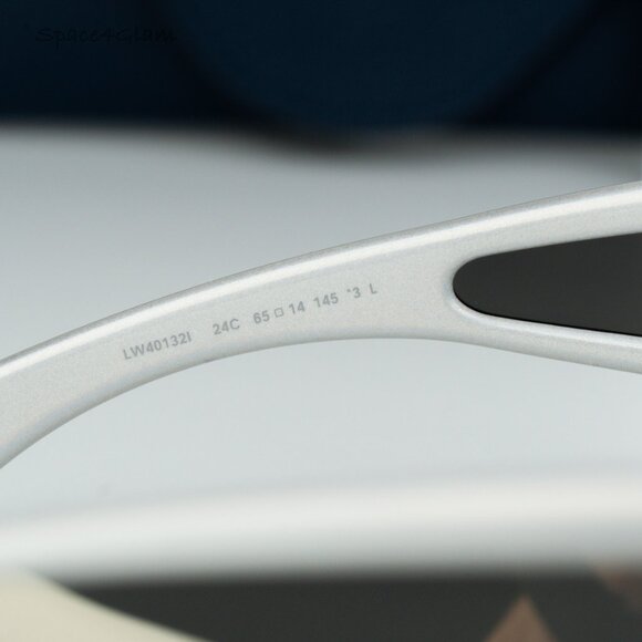 Loewe Women Sunglasses White Gold Mirror Pilot LW40132I 24C NEW AUTHENTIC - Picture 5 of 9